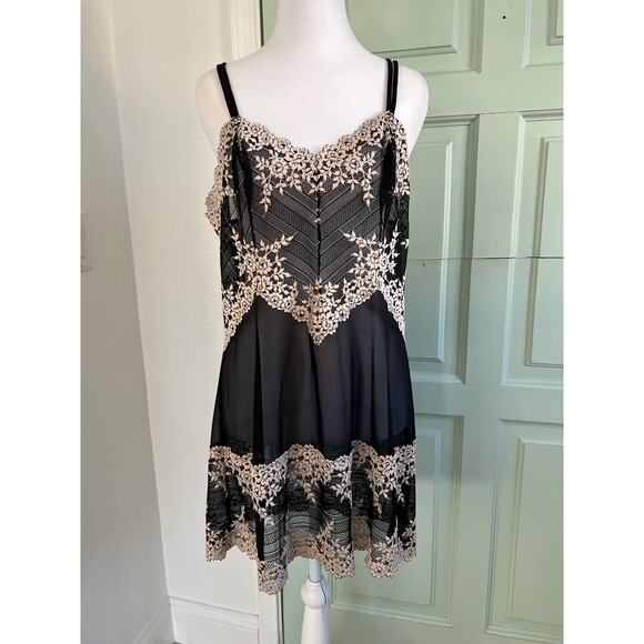 Wacoal Black & Champagne Lace Slip Dress – XL – Floral Mesh Lingerie - Picture 1 of 5